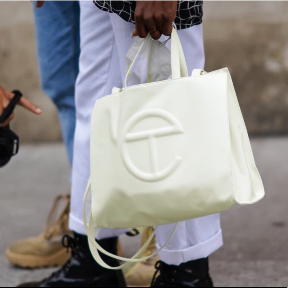 •NEW COLOR• 👜 Telfar MEDIUM Shopping Bag - Glue 👜